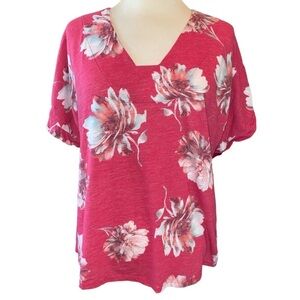 Maurices 24/7 top short sleeve deep neckline cuffed short sleeves floral Sz S